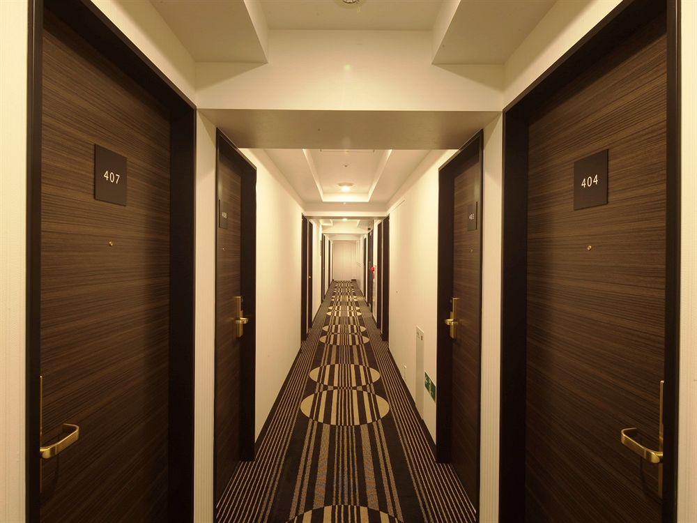 Apa Hotel Shimbashi Toranomon Präfektur Tokio Exterior foto